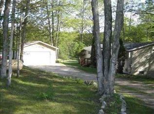 4854 Lintlong Rd, Petoskey, MI 49770
