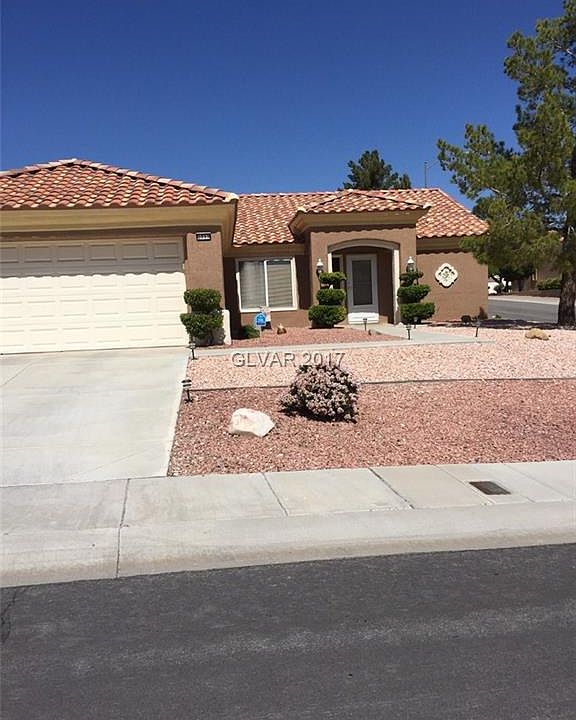 1st image of 2713 Hanging Rock Dr #0