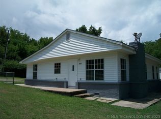 3026 W 578th Rd, Chouteau, OK 74337