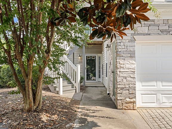 2nd image of 707 Las Brasis Ct
