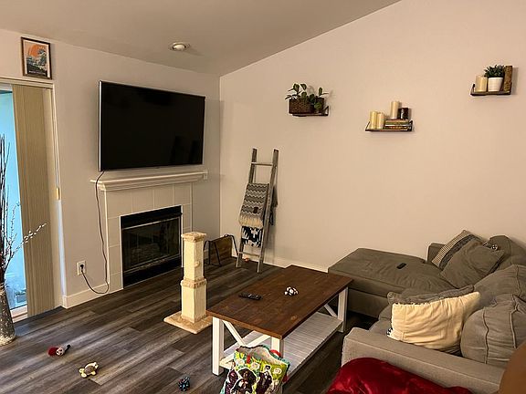 2nd image of 405 Newport Way NW APT 3101