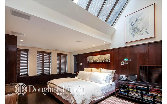 Sold by Douglas Elliman | media 19