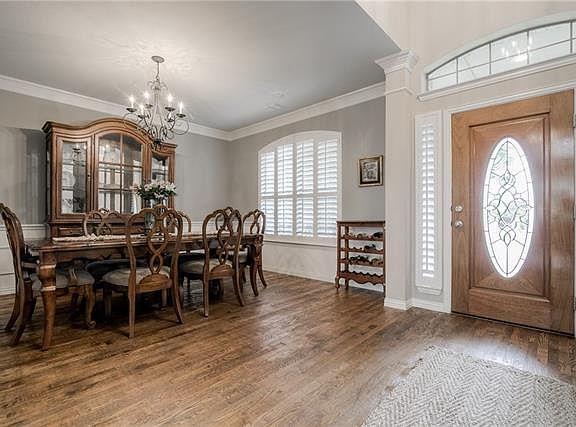 4th image of 1814 Lorraine Ave
