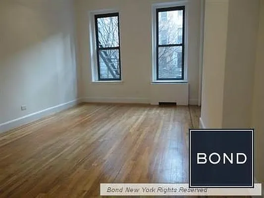 Rented by Bond New York | media 13