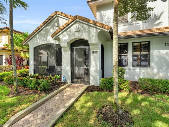 1391 Santiago Cir Unit 902, Naples, FL 34113