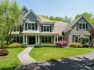20 Butternut Rdg, Newtown, CT 06470