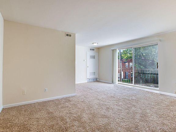 4th image of 5120 Astor Pl SE #J9ff4a3tr