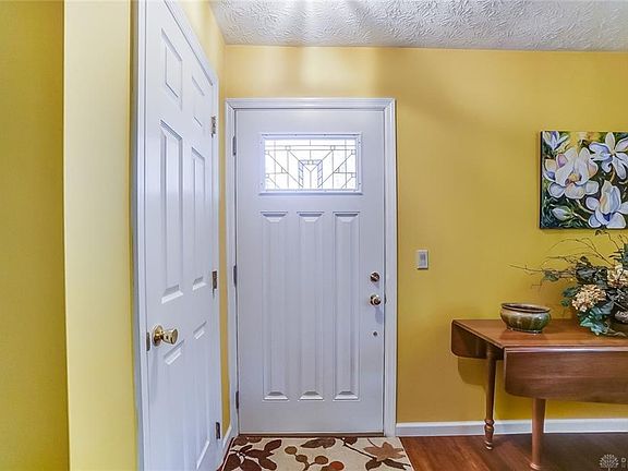 4th image of 812 Pine Needles Dr