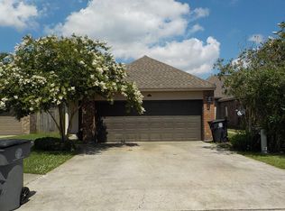 660 Spring Cove Dr, Baton Rouge, LA 70810