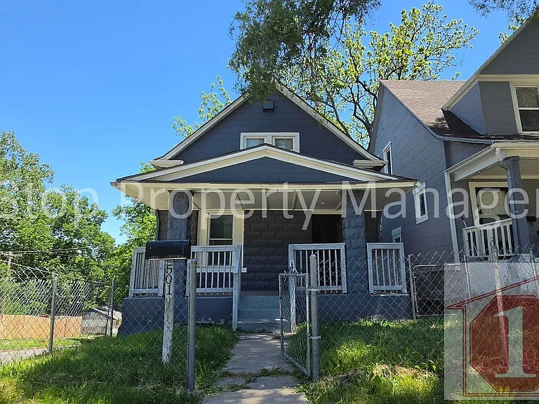 501 Kensington Ave — Photo 1