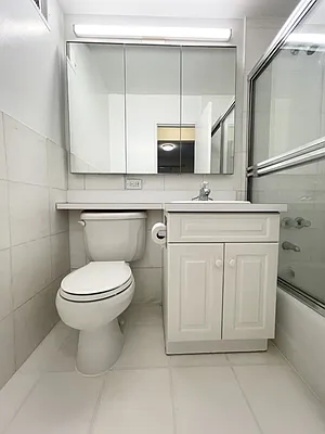 Rented by Corcoran | media 6