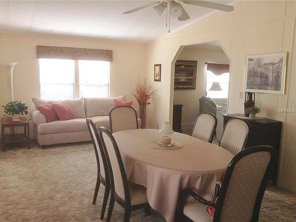 4th image of 1014 Karney Dr