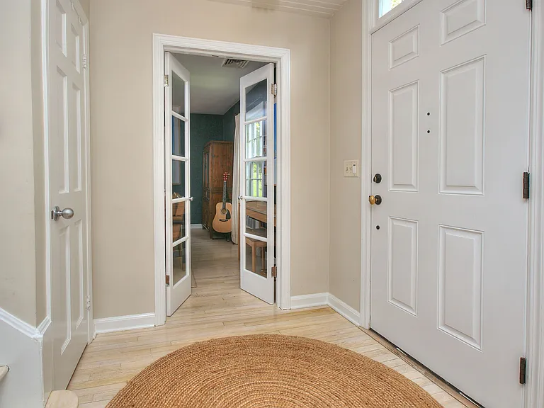 11 Treadwell Ave — Photo 31
