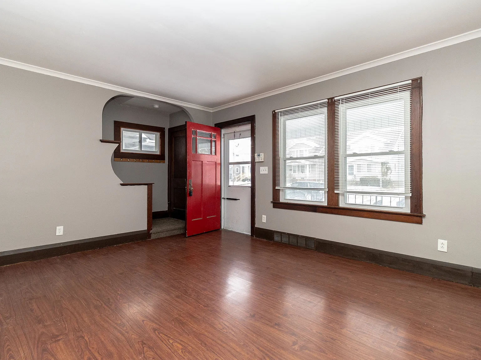 3 bed, 1128 sqft, $1,350 — Photo 4