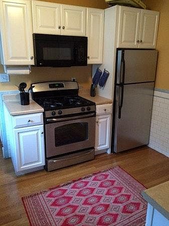 2nd image of 41 Blenford Rd #3
