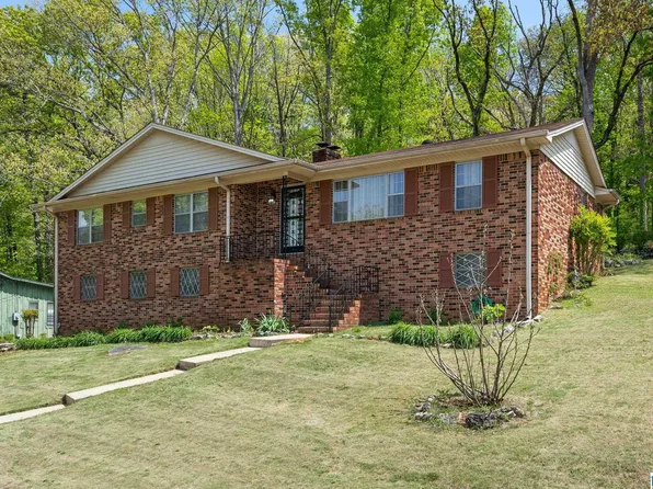 827 Sherman Oaks Dr, Birmingham, AL 35235