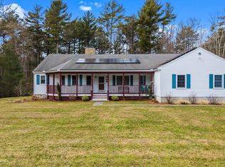 12 Brandt Beach Ave, Mattapoisett, MA 02739
