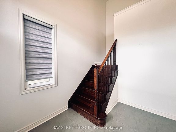 3rd image of 81 Sutcliffe Way