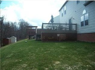 5020 Apple Ridge Dr, Allison Park, PA 15101