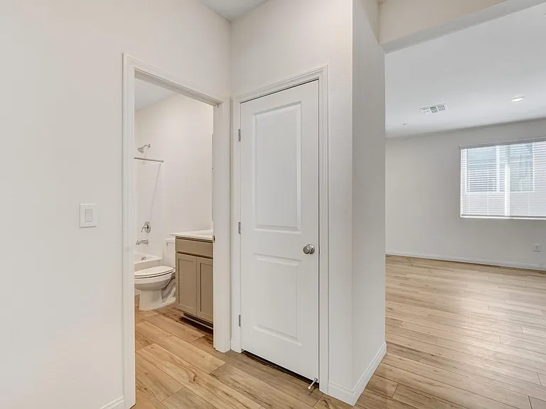 10171 Handline Chute St — Photo 20