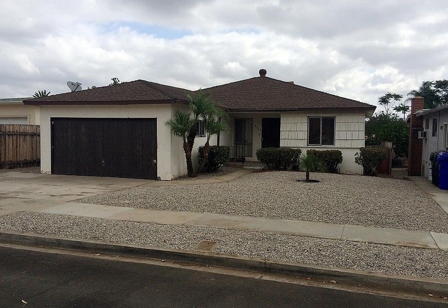 1st image of 4965 Curry Dr