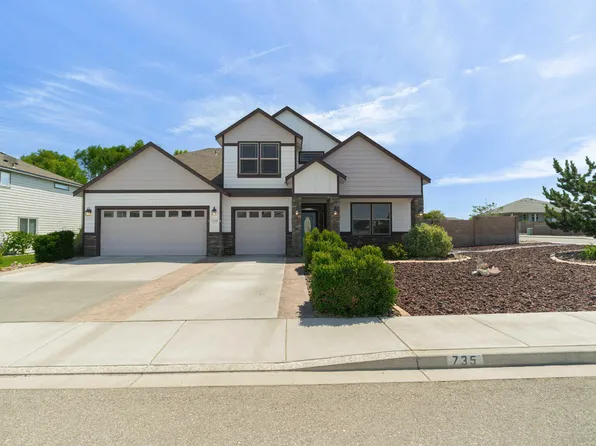 735 Pinnacle Dr, West Richland, WA 99353