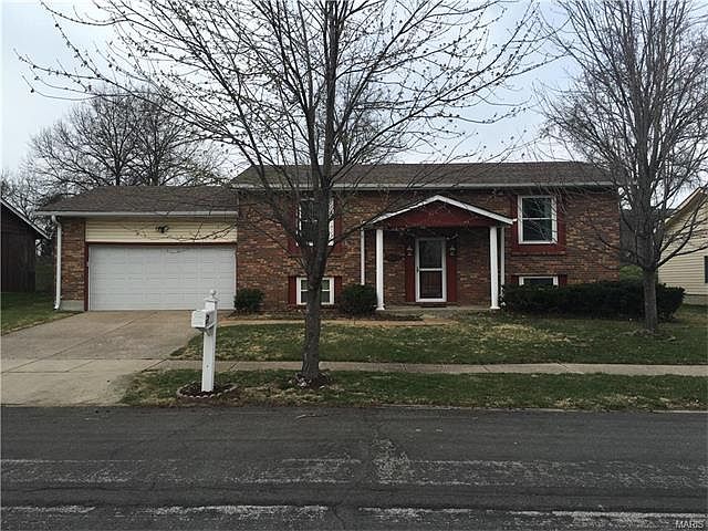 1st image of 5335 Camelot Estates Dr