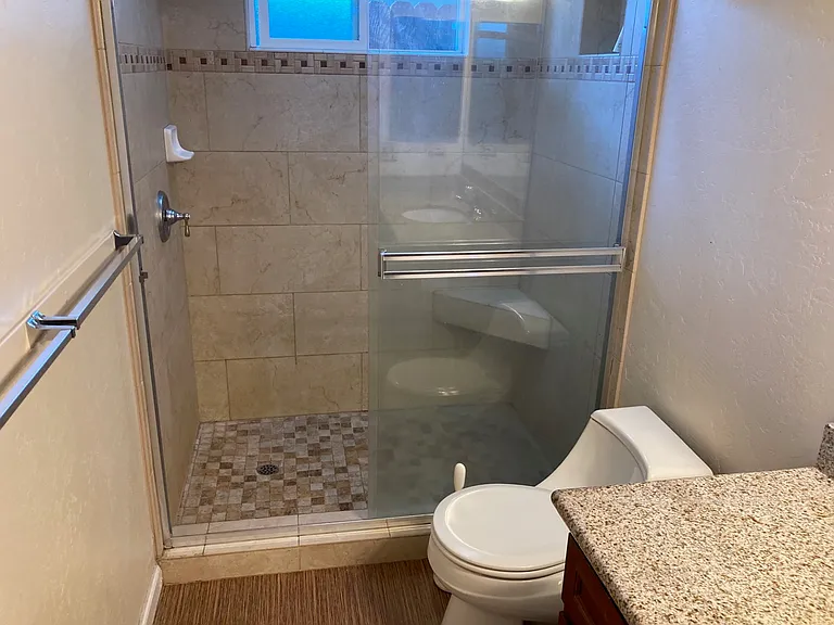 915 Craig Pl — Photo 11