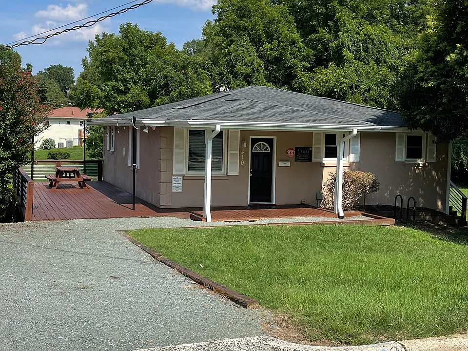 410 Lloyd St