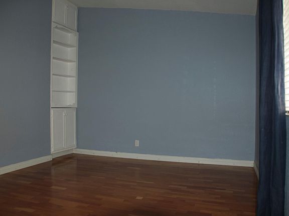 4th image of 5065 La Jolla Blvd Unit 3