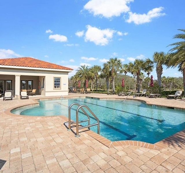 Community pool