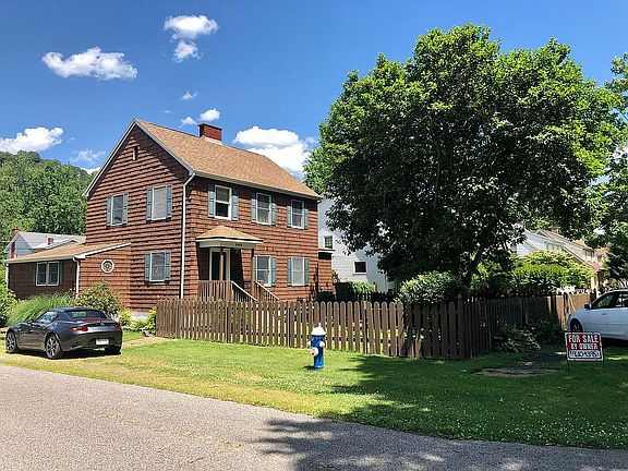 2nd image of 5400 Virginia Ave SE