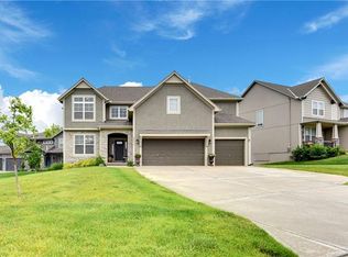 20410 W 107th Ter, Olathe, KS 66061