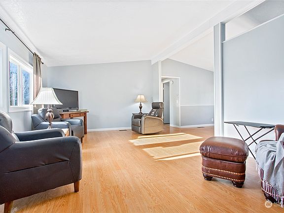 3rd image of 704 87th Avenue NE #49