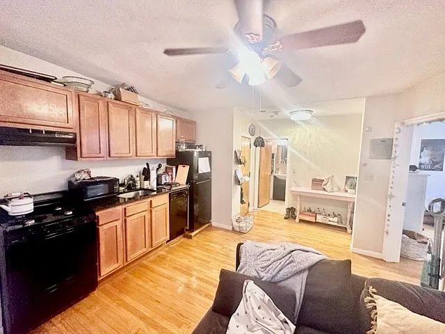 2 bed, 9999 sqft, $3,500 — Photo 3