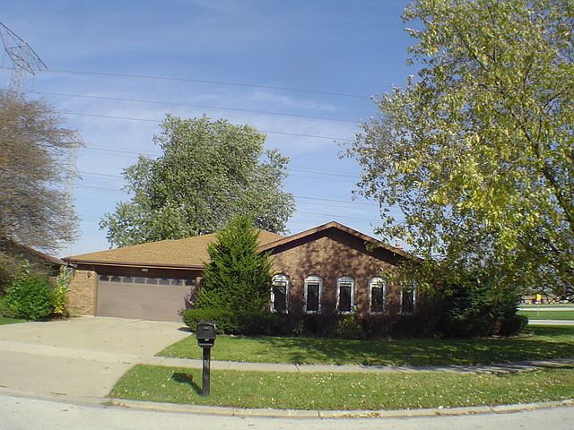 1st image of 7720 Narcissus Ln