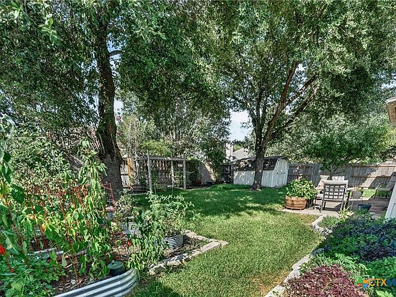 2nd image of 2716 Butterfly Dr