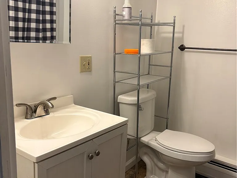 10647 Pinewood Ave #202 — Photo 10