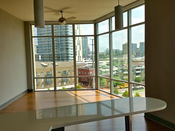4th image of 825 W 3rd St #14K