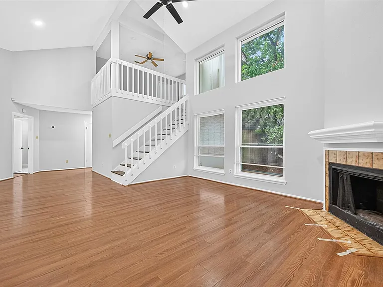 10419 Appleridge Dr — Photo 7