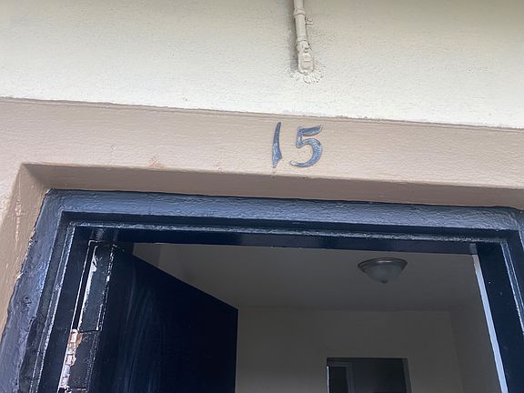 4th image of 1450 NW 1st Ave #15