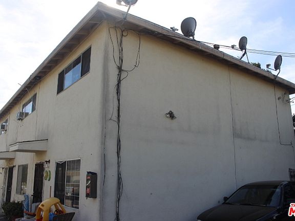 2nd image of 1549 W 206th St