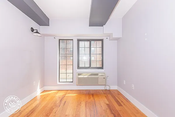 Rented by MySpaceNYC | media 26
