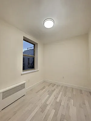 Rented by FirstService Realty (legacy) | media 3