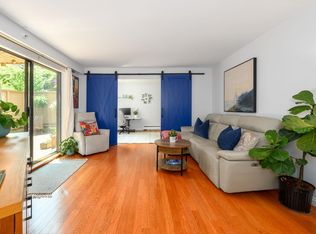 1500 Pendrell St #104, Vancouver, BC V6G3A5