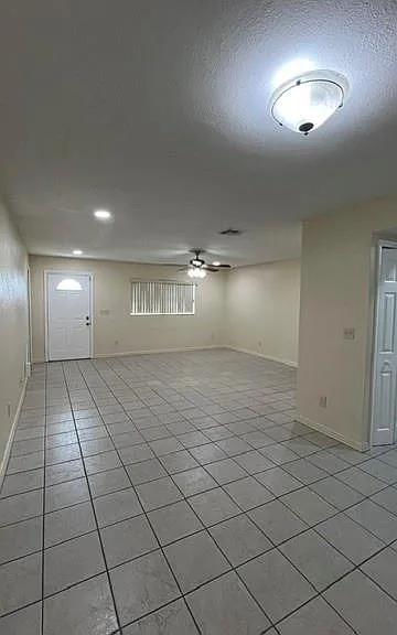 621 Gerald Ave — Photo 3