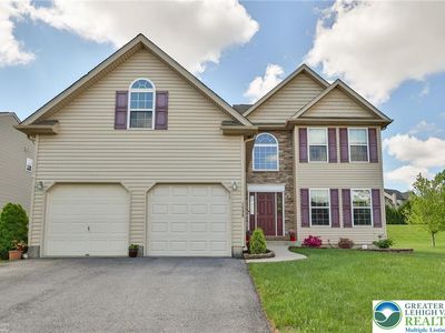 1590 Abigail Ln S, Allentown, PA, 18104