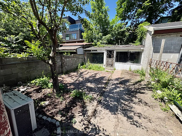 36 Mitchell Ave — Photo 27