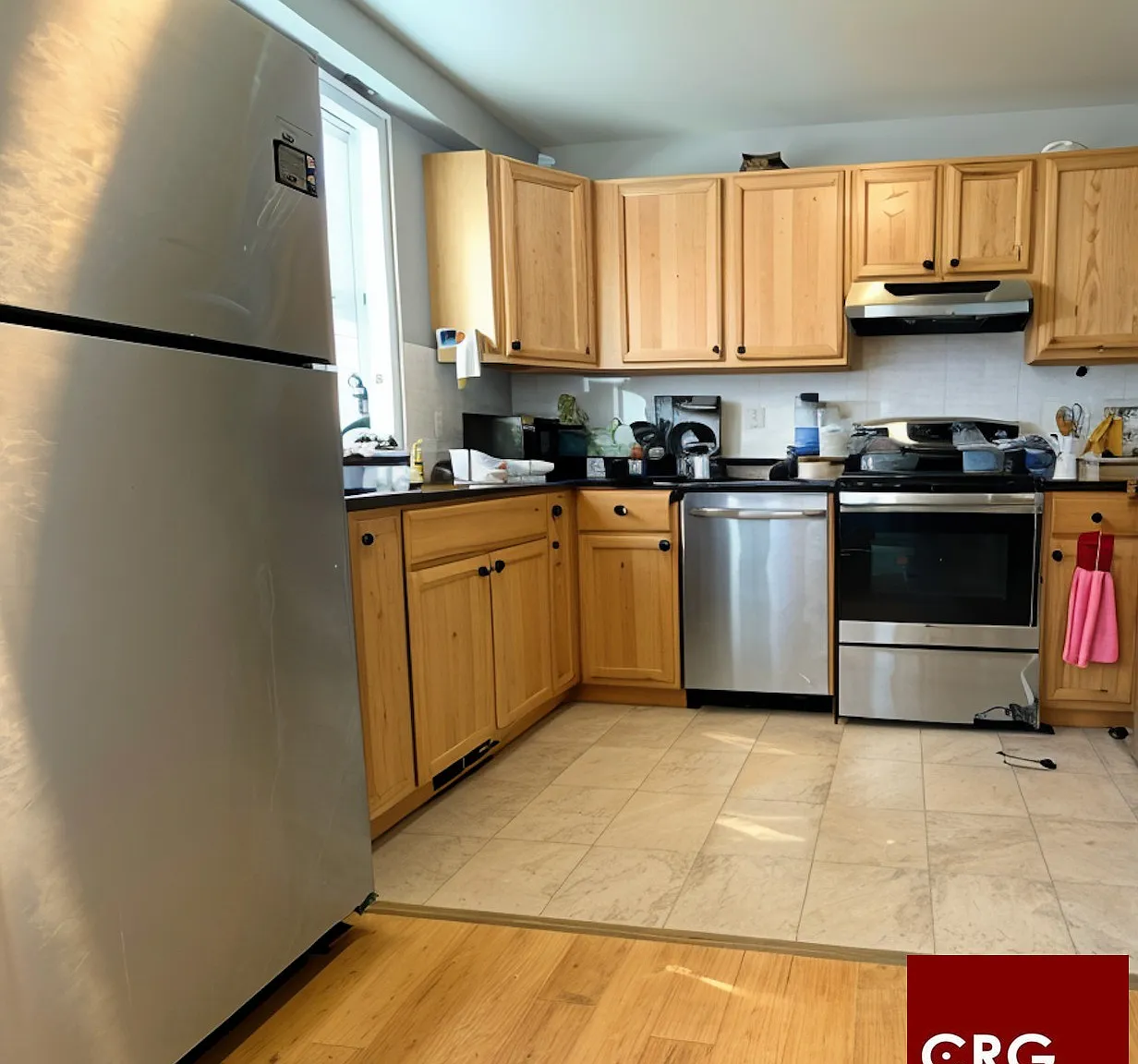 5 bed, 2.5 bath, $5,000 — Photo 3