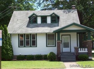 1502 6th St, Highland, IL